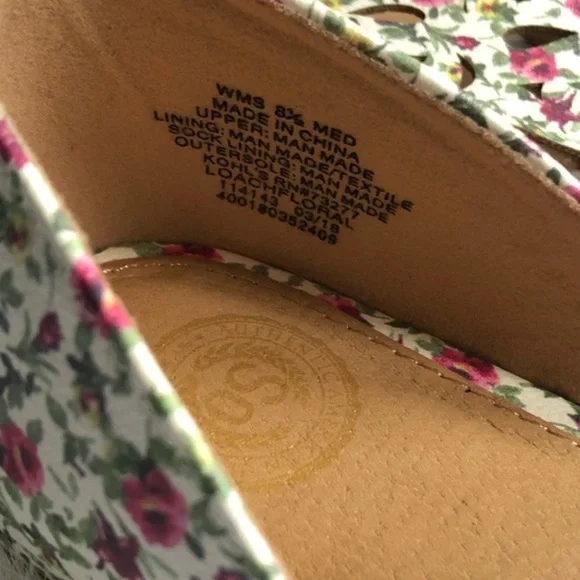 So Shoes Women’s Size 8.5 M Open Toe Rose Floral Print Slip On Flats - Picture 7 of 8